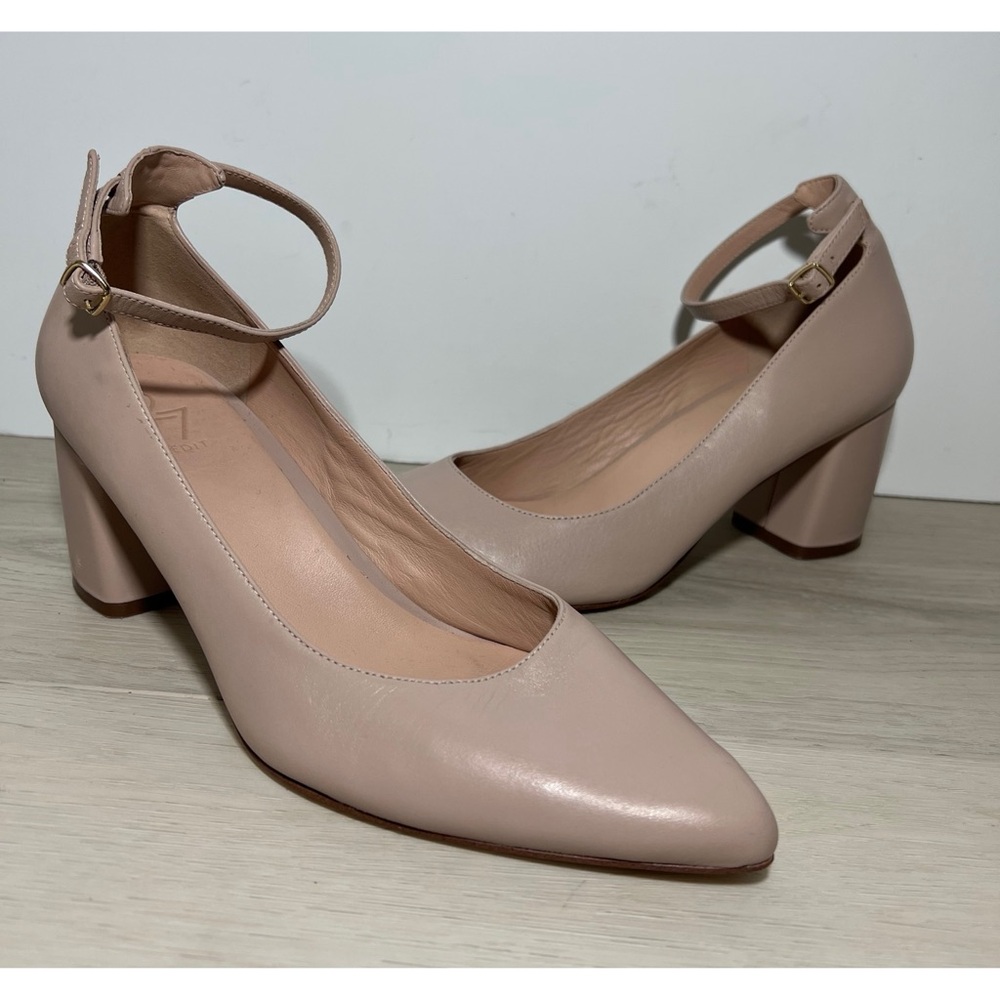 27 Edit by Naturalizer, "Maris" Pump w/ankle strap, nude, 9